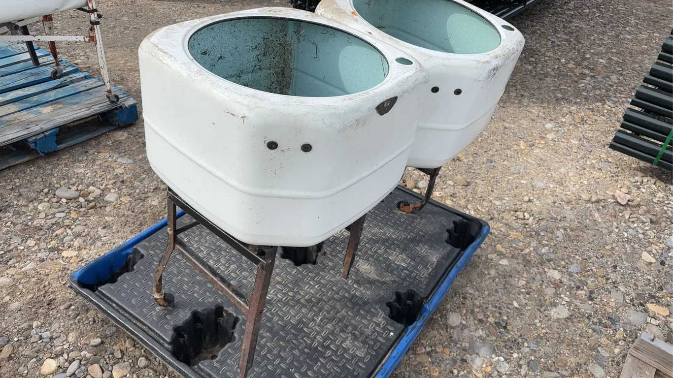 Vintage Washing tub w/ 2 basins, approx 19" dia. x 35" H, *Unreserved*