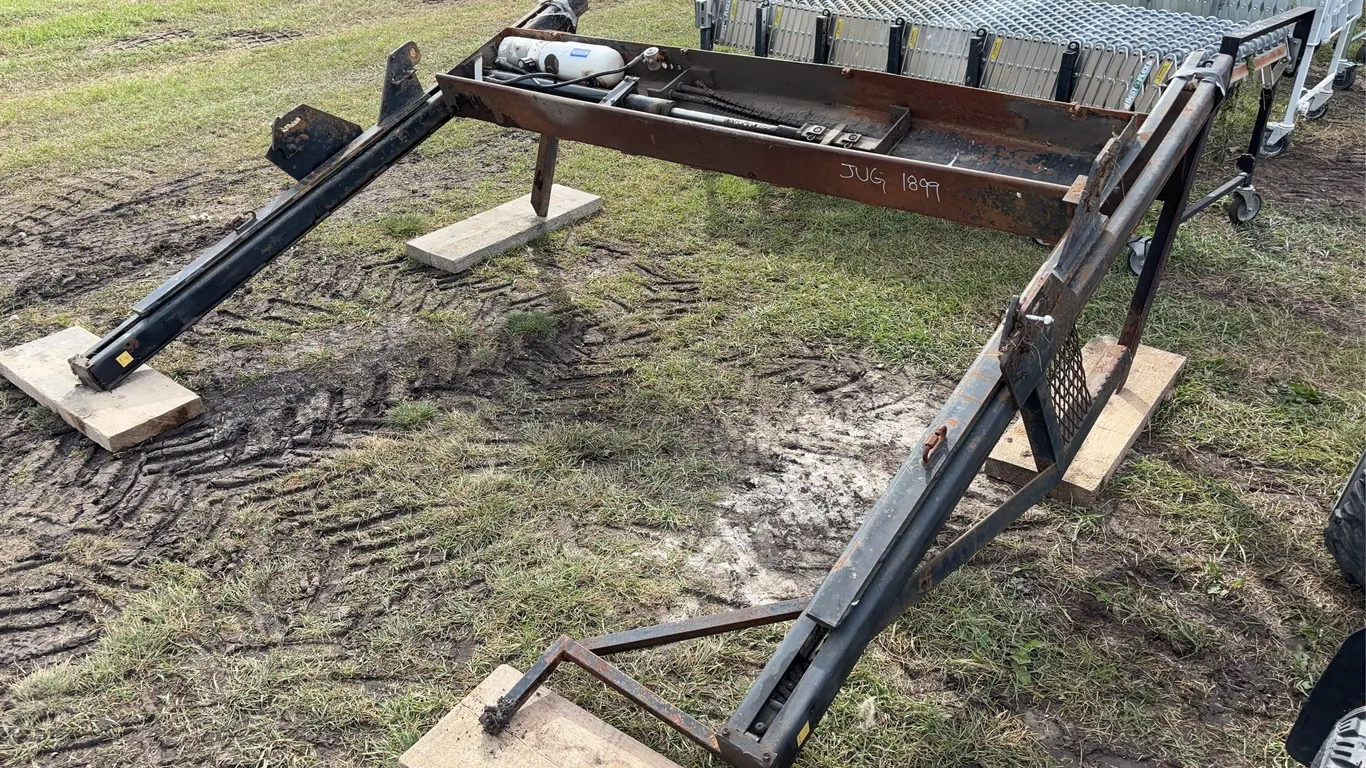 Lifegate Frame for railway truck, *Unreserved*