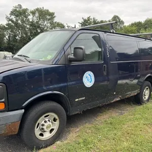 2005 Chevy Express 300 Cargo Van