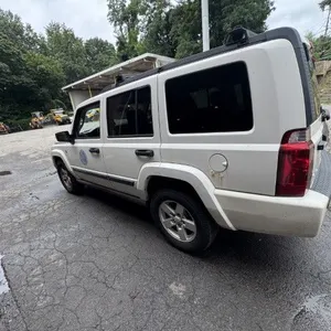 2006 Jeep Commander SUV