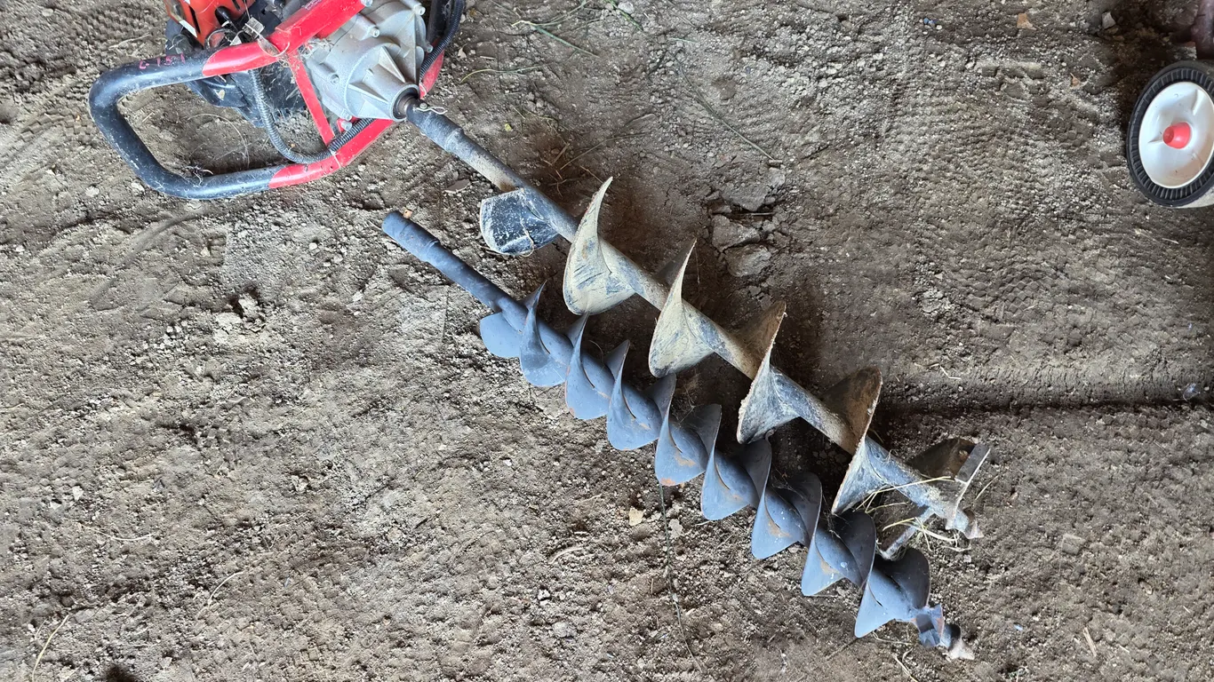 Gas Powered Dirt Auger, Untested