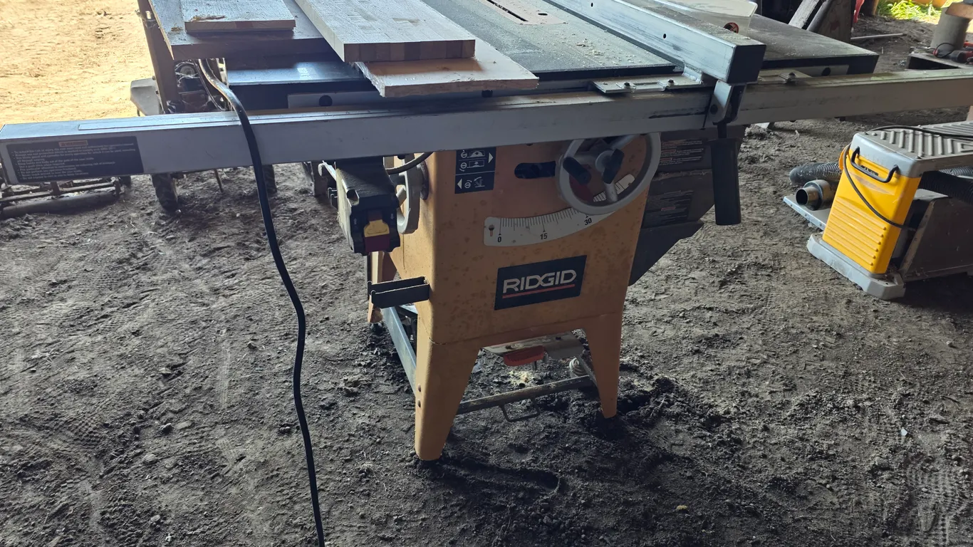 Rigid Table Saw, Untested