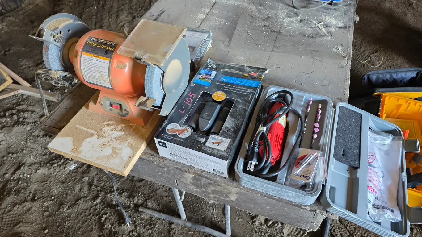 Bench Grinder, Rotary Tool, Untested