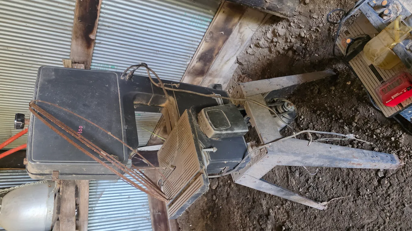 Craftsman 12” Bandsaw, Untested