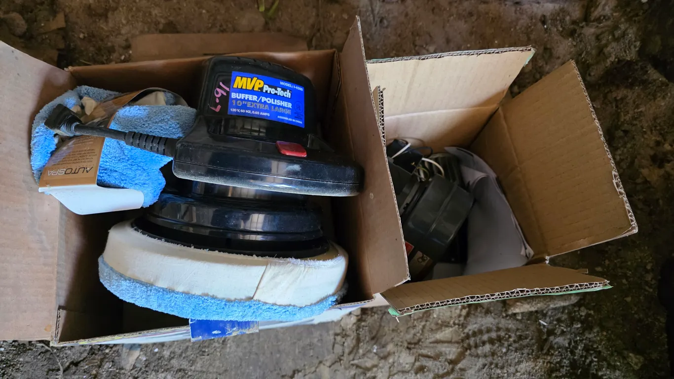 10” Buffer/Polisher and Misc, Untested