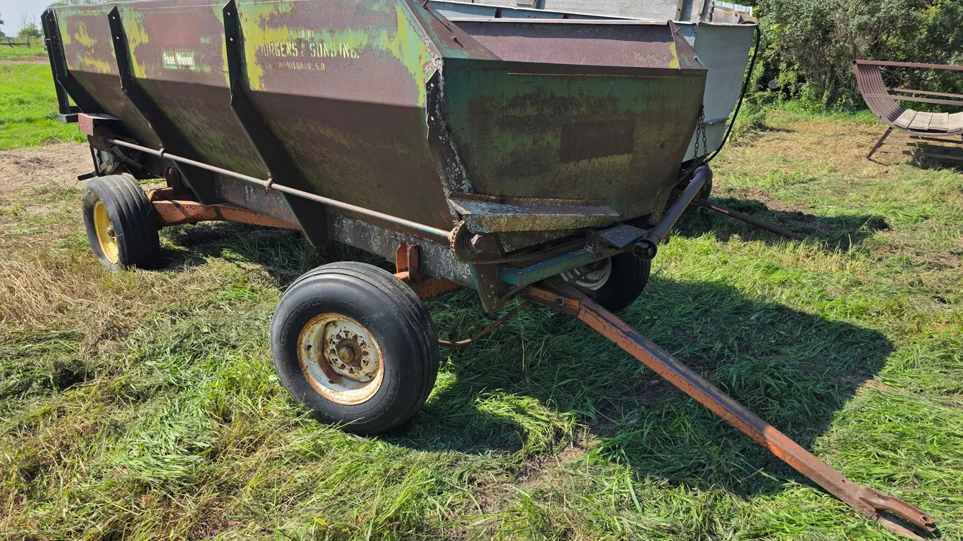 Power Wagon Silage Box, 6 Bolt Hubs, Bad Tires, Untested