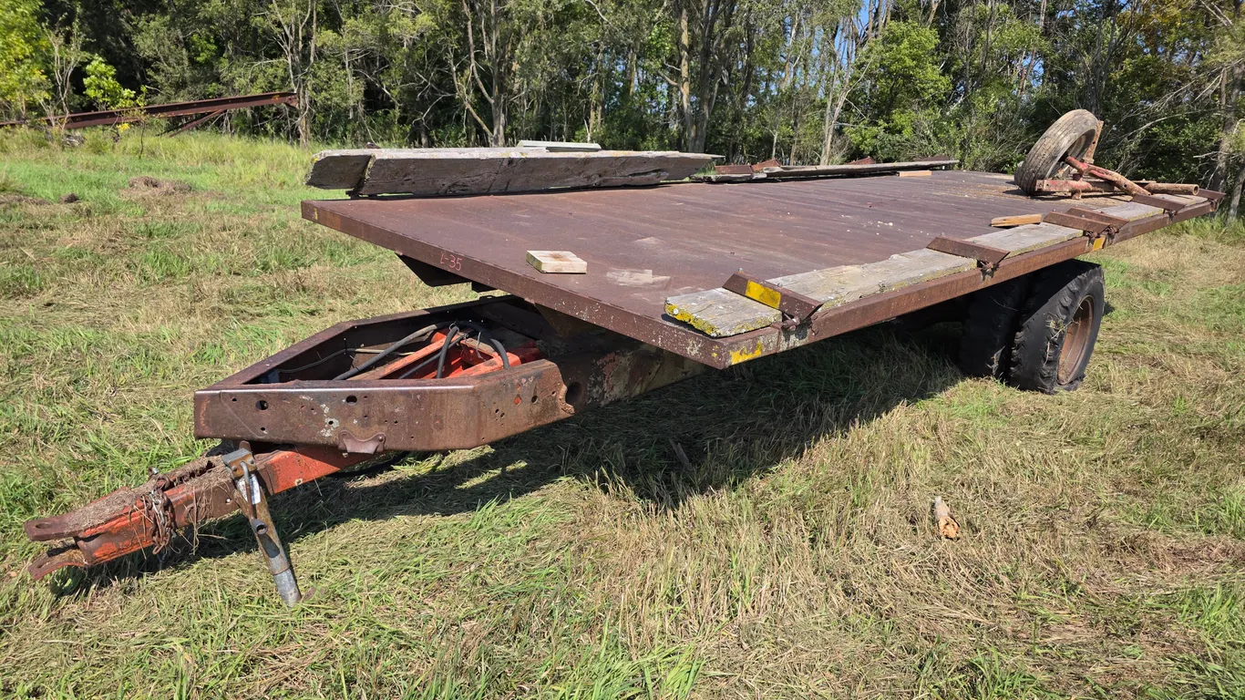 8’ x 22’ Home Made Steel Tailer for Parts or Repair, No Title