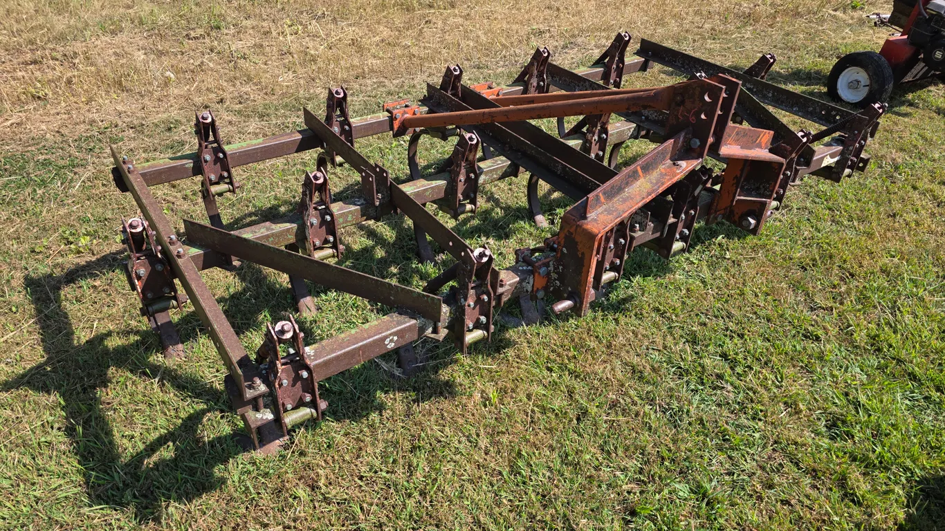 8.5’ – 3pt Digger