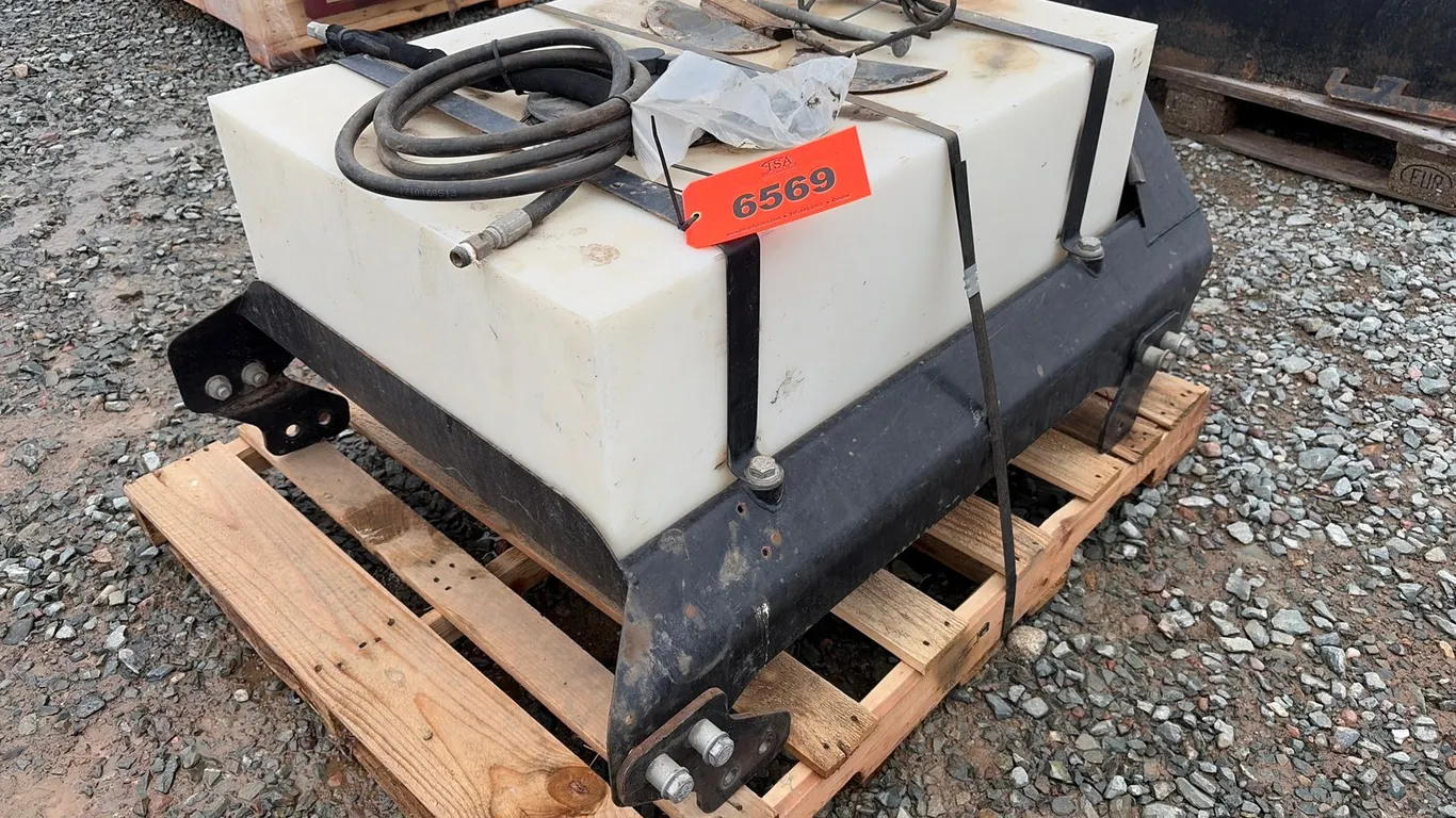 Roof Mounted Tank Attachment