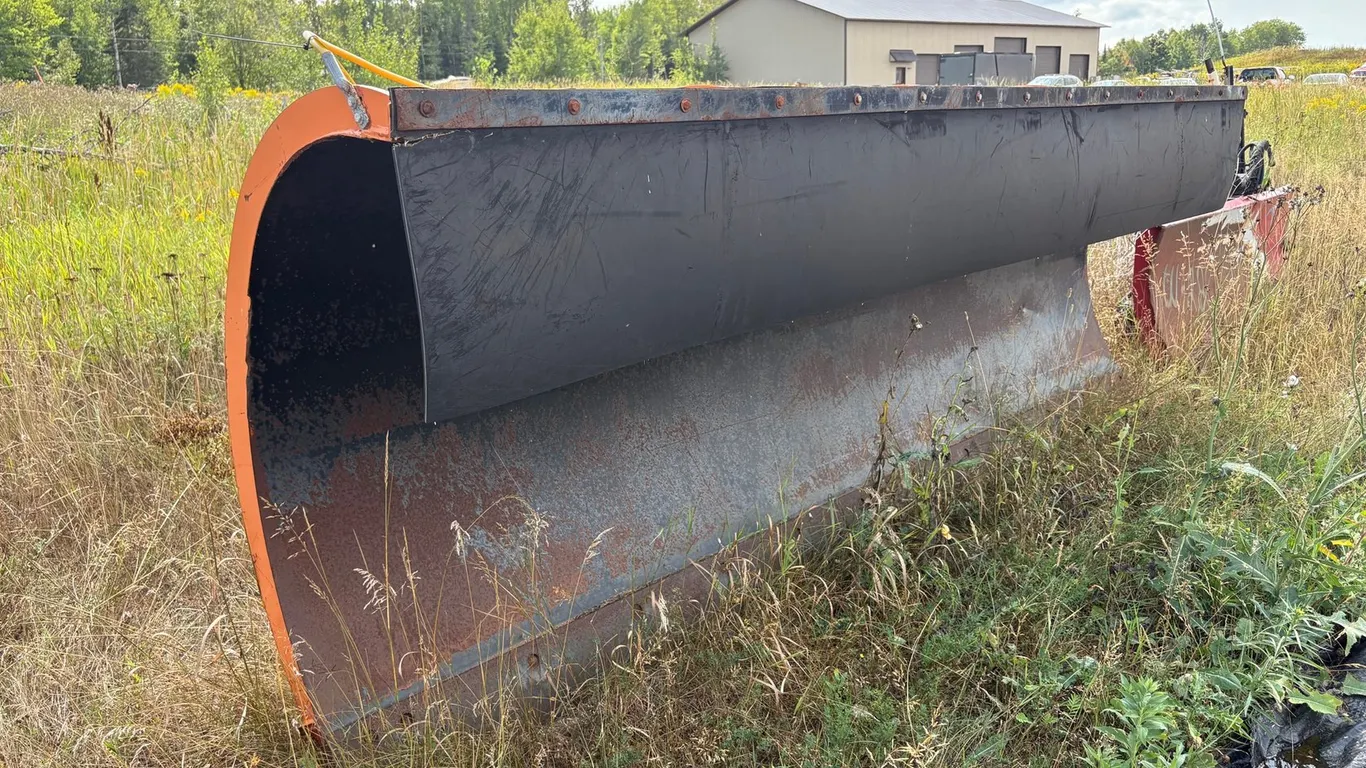 Monroe MP48R12 Snowplow