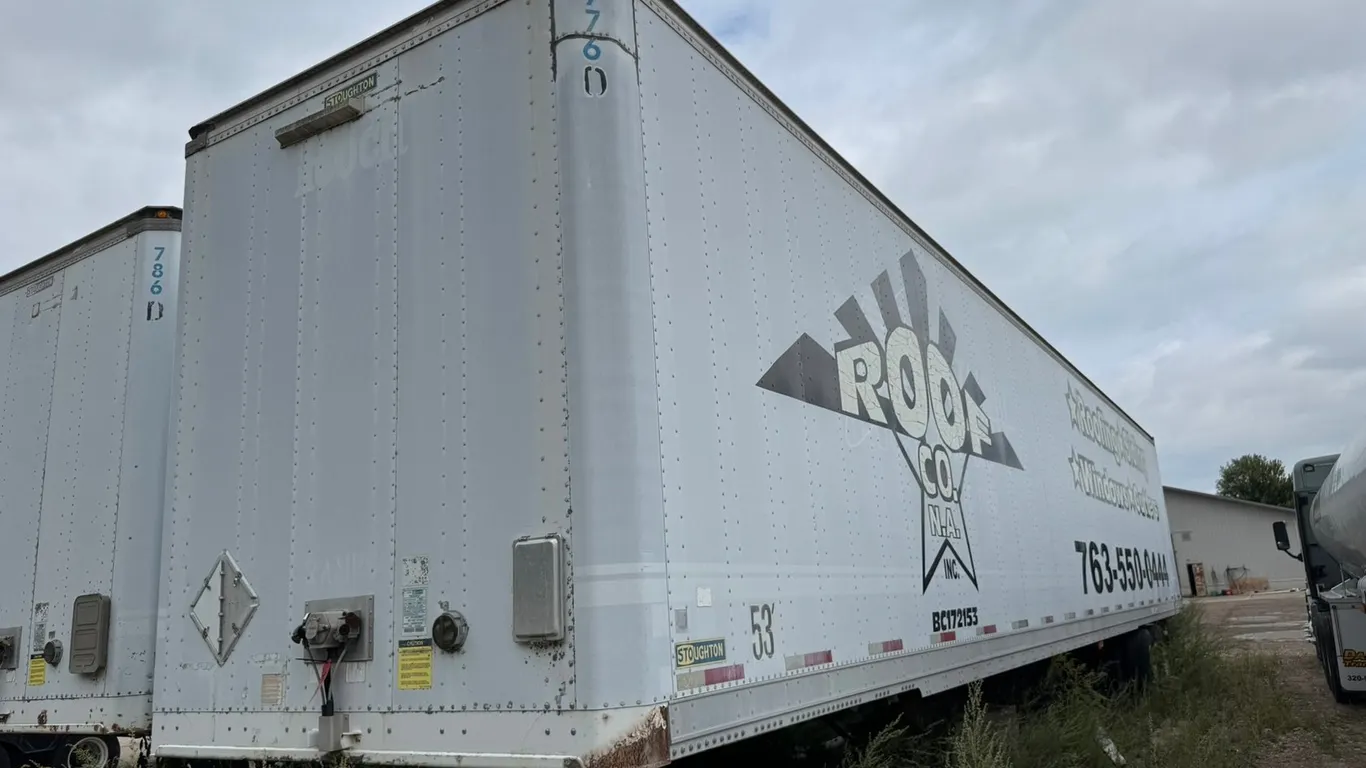 2000 Stoughton 53' Dry Van Trailer