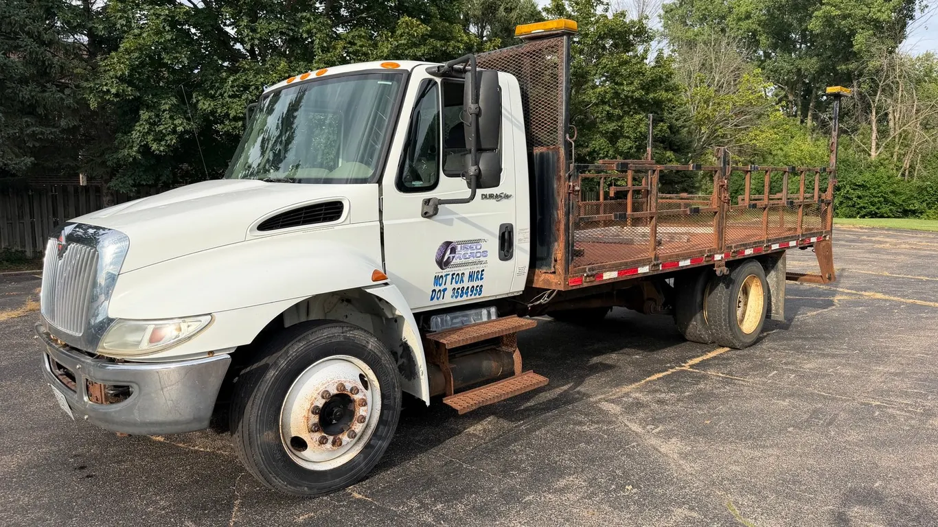 2012 Durastar 4300SBA 4x2 Steel Stake/Flatbed
