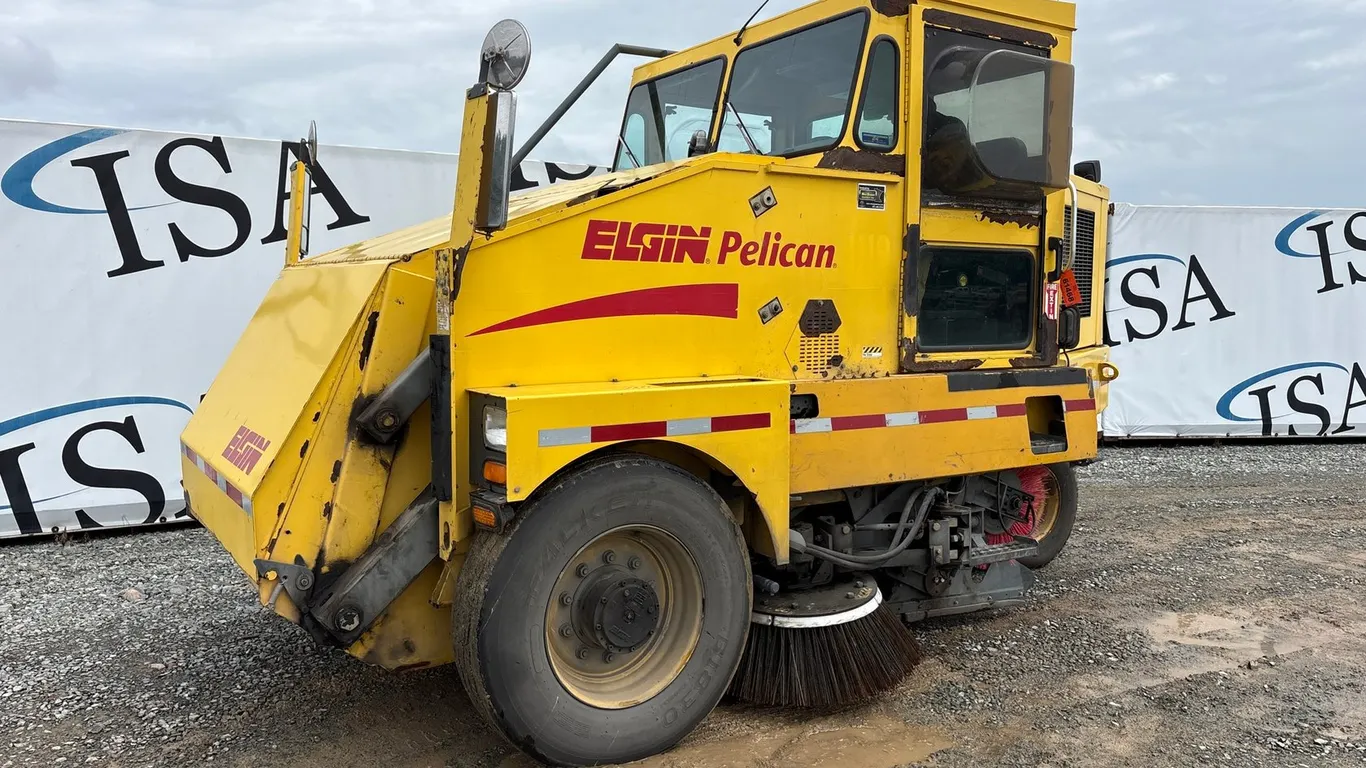 Elgin Pelican Road Sweeper