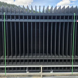Hanbase Iron Fencing QTY 30 Panels~New!
