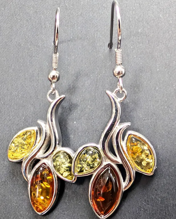 SILVER(4.99G), AMBER EARRING, SUGGESTED RETAIL VALUE $200