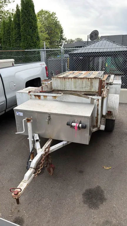 1995 UBILT UTILITY TRAILER, WHITE, VIN 082795,