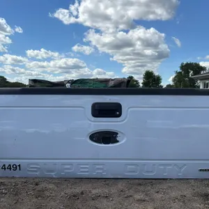 White Ford Super Duty Tailgate