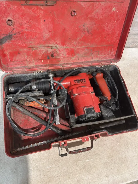 Hilti corded hammer drill