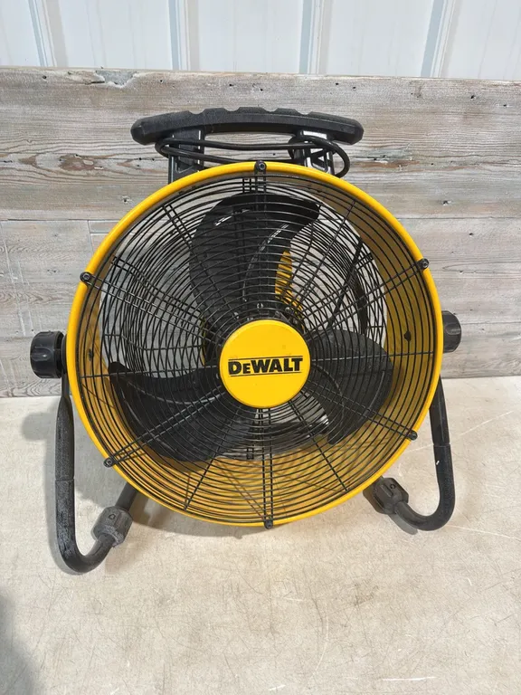 18” dewalt drum fan