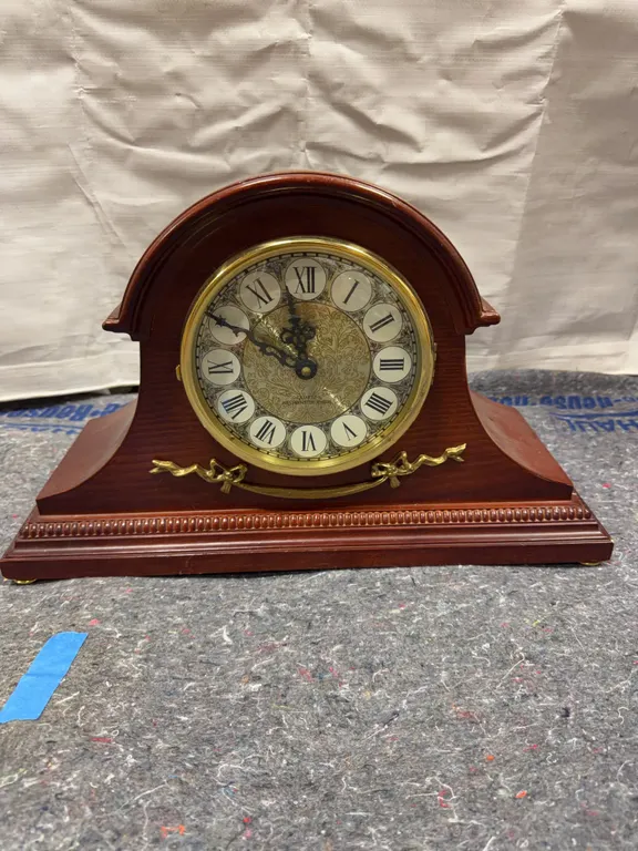 Westminster Chime Quartz Mantel Clock