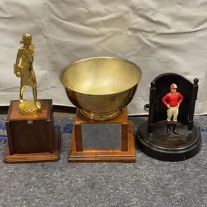 Horse Racing & Equestrian Trophy Award Lot