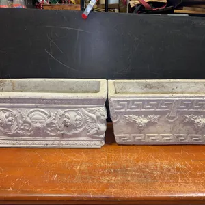 Pair of Classical Style Decorative Planters
