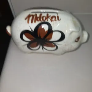 Vintage hawaiian Memorial bank