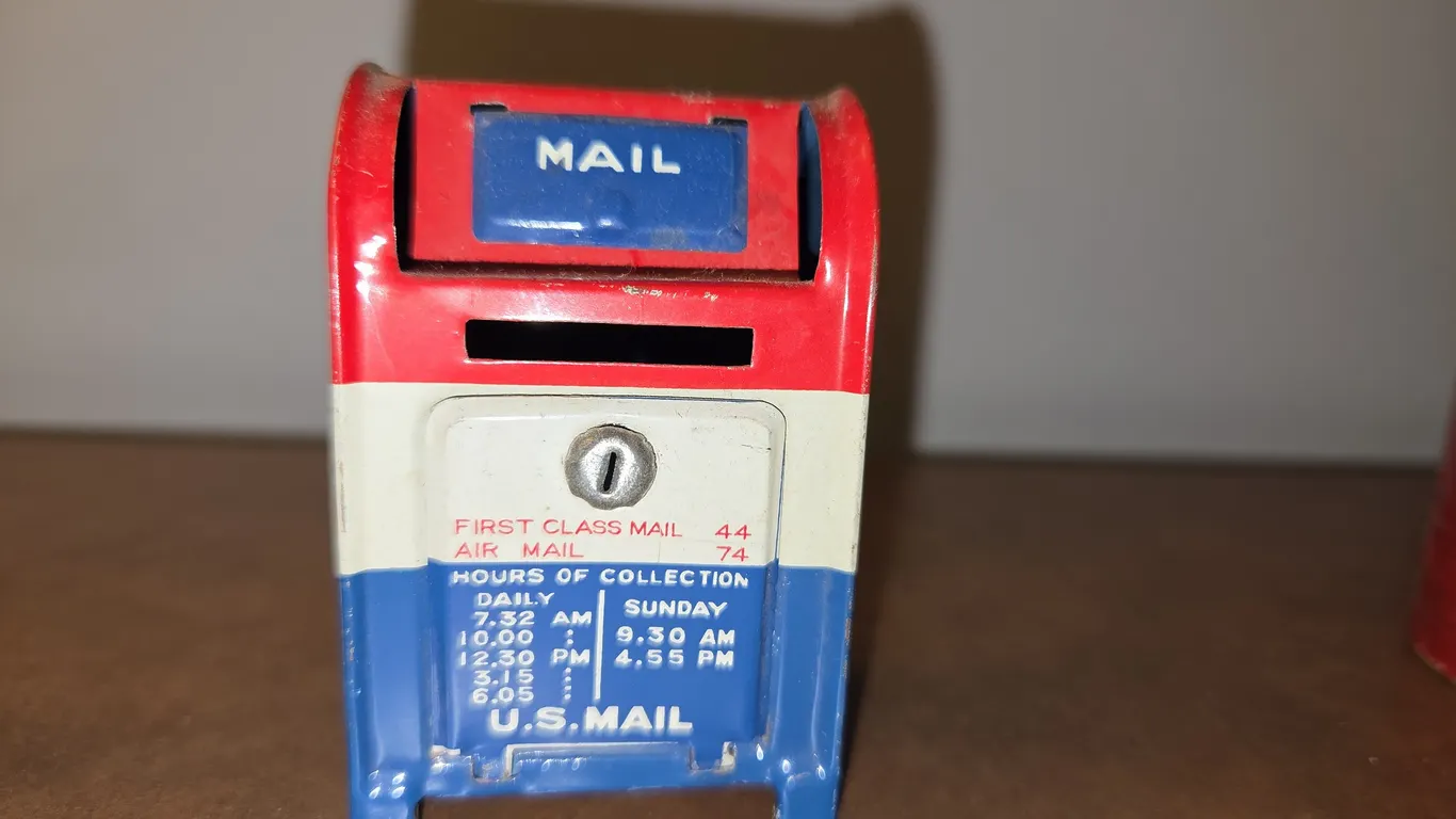 Vintage U.S. Mail Box with Key Tin Litho Coin Bank Toy. Made in Japan.