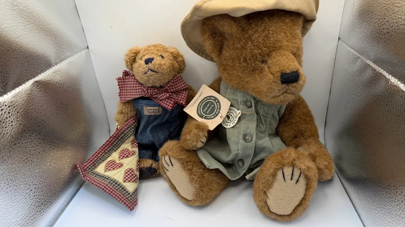 Boyds Bears "Marie B. Bearlove" Style #912626 Jointed Plush Teddy Bear & Miniature Bear Set