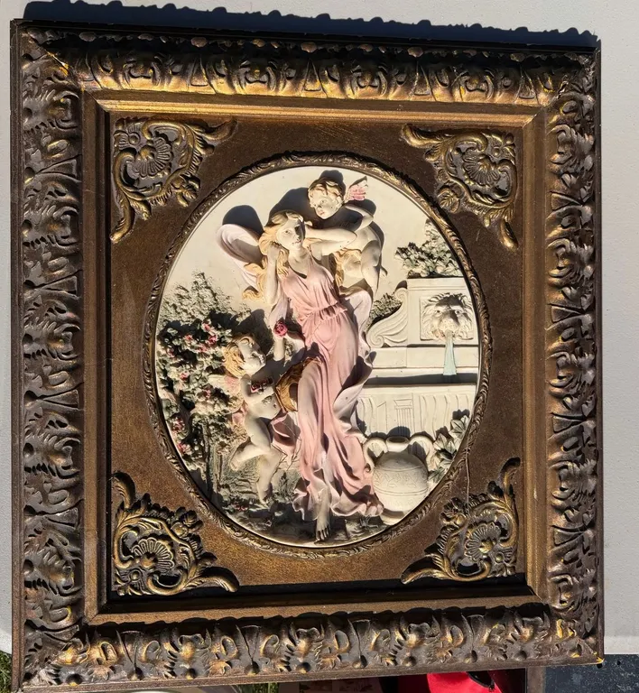 Vintage 3D Relief Wall Art Victorian Ladies Ornate Gold Tone Frame
