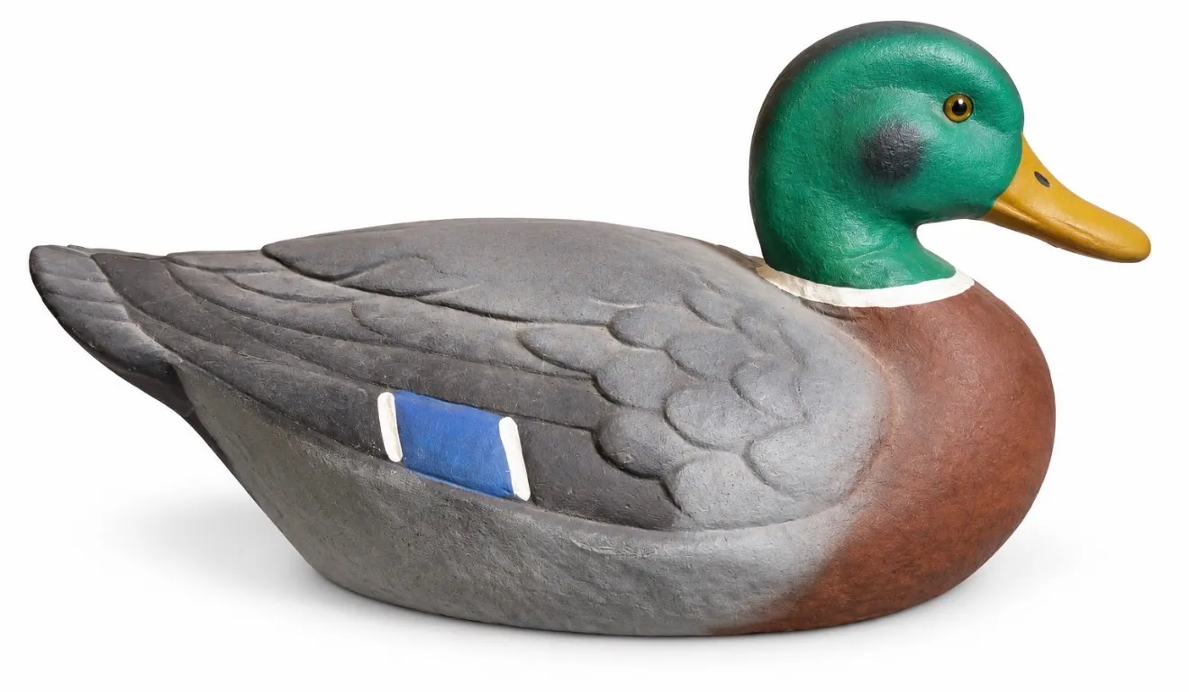 hand-painted vintage decoy marked "Yesterday's Decoys, Zelienople, PA
