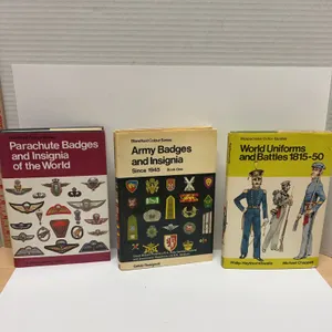 Military Badges and Uniforms Reference Book Set, 3 Volumes