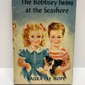 The Bobbsey Twins at the Seashore by Laura Lee Hope, 1950