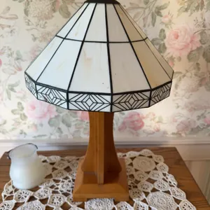 Tiffany Style Lamp with Wood Base