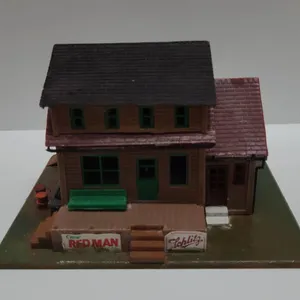 HO Scale Model General Store Building Made in Taiwan R.O.C.