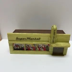 Plasticville Super Market Model Building with Illustrated Front