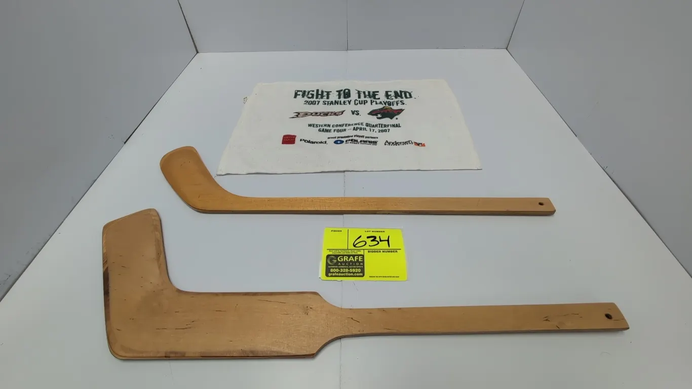 A Collection of NHL Hockey Merchandise. (NHL, 2007) Includes a 2007 Stanley Cup Playoffs rally towel printed "Fight to the End" from the Ducks vs. Wil