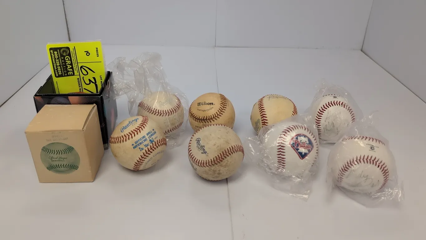 A Collection of Assorted Baseballs. (Various Makers) A collection of assorted baseballs and softballs including autographed examples, a Rawlings Offic