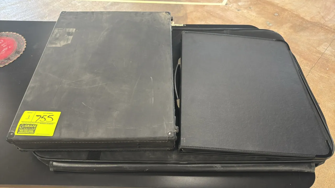 Various poster and art portfolio cases. Includes a hard-shell carrier with dual latch closures and interior organizer pocket, a Start Prat zippered mu