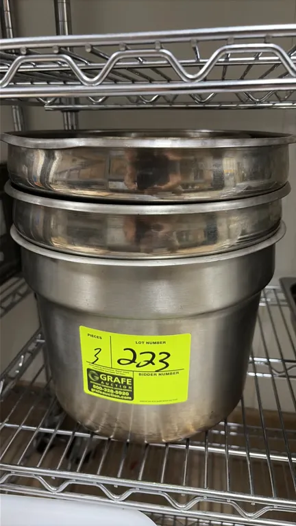Stainless steel bowls. Nesting construction with rolled rims. Wire shelving not included.