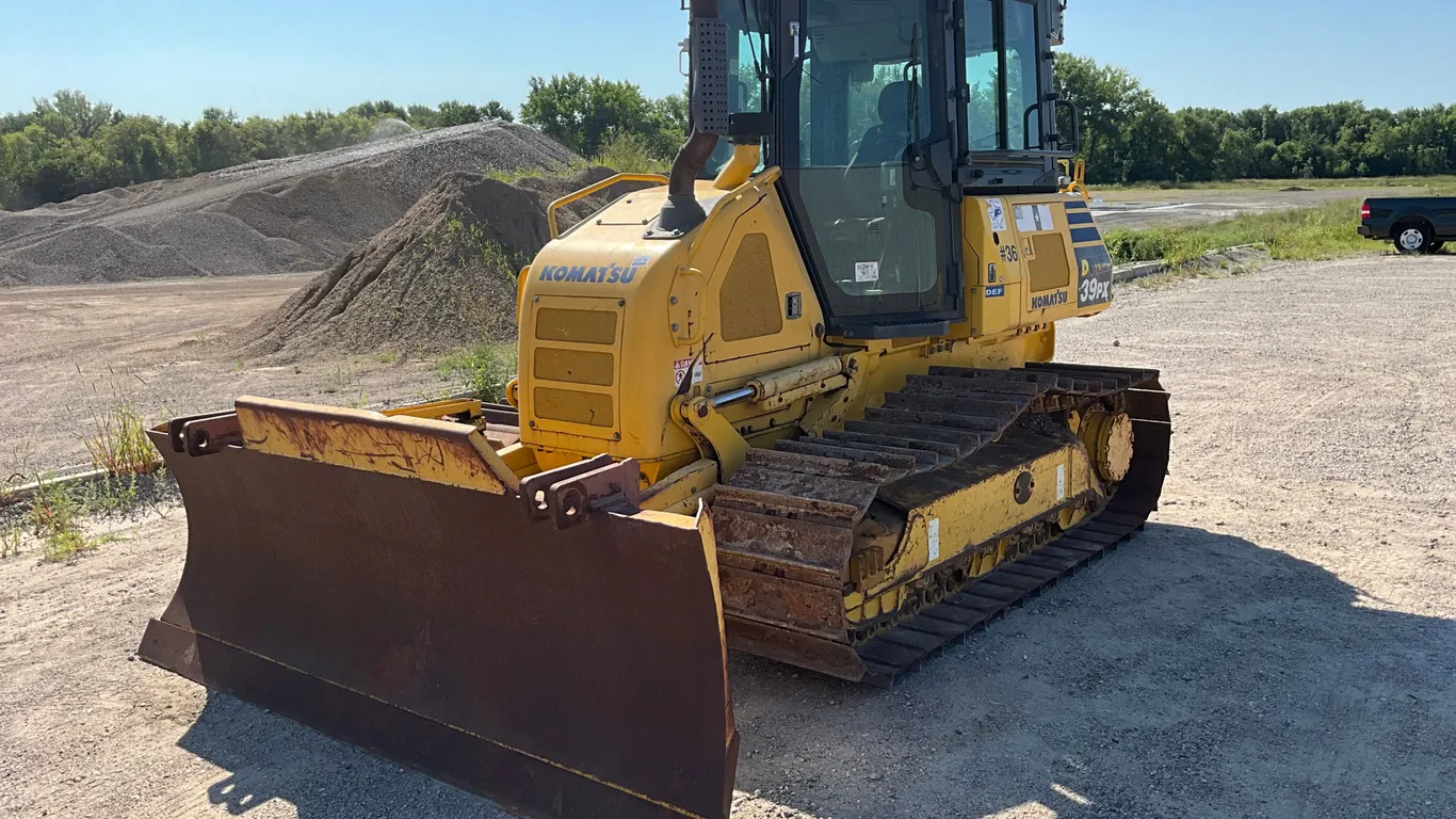 2020 KOMATSU D39PX-24 CRAWLER TRACTOR SN: 96175