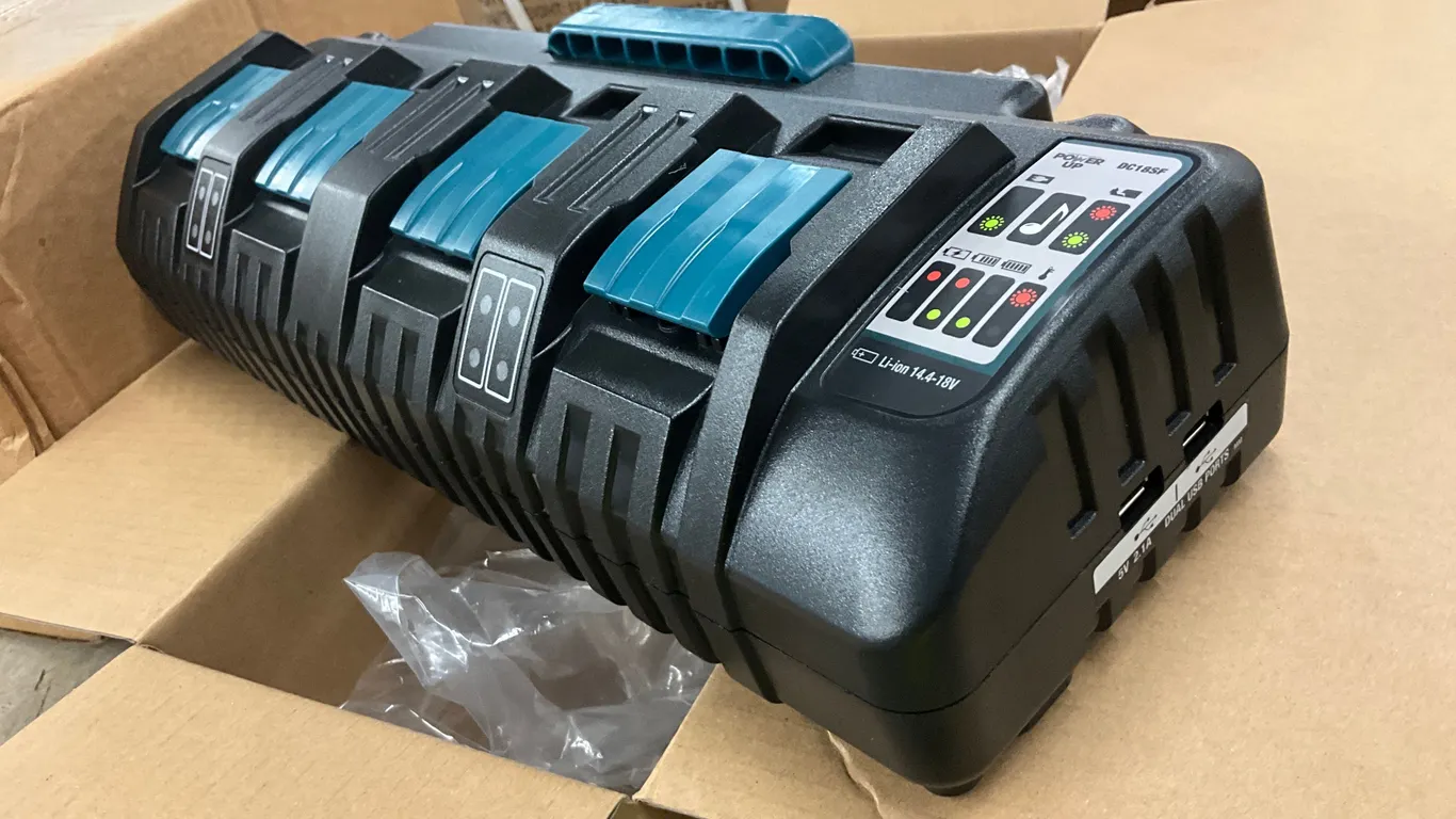 UNUSED POWER UP DC18SF LI-ION 14.4-18V 4 SLOT BATTERY CHARGER