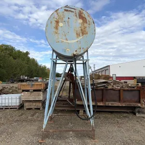 500 Gallon Fuel Tank & Stand
