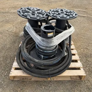 Pallet with Hydraulic Hose