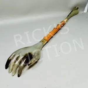 22 " long shoe horn / back scratcher