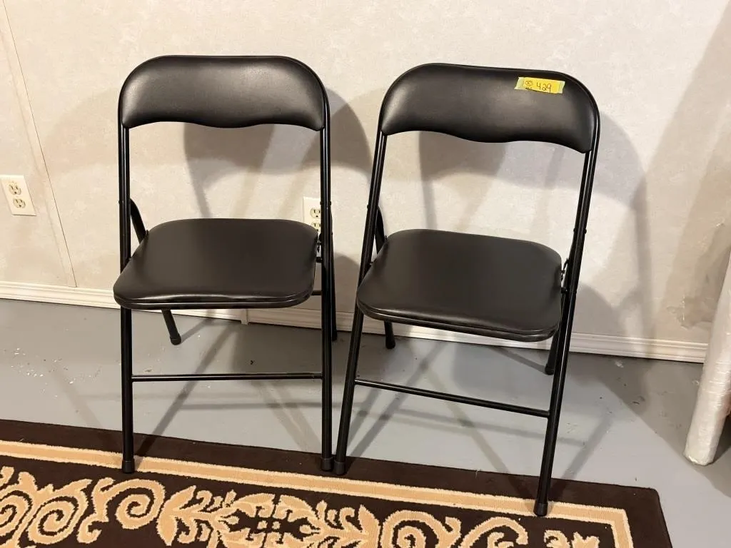 2 Chairs