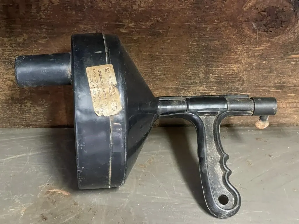 Drum/sink auger. 1/4 inch x 15 feet.