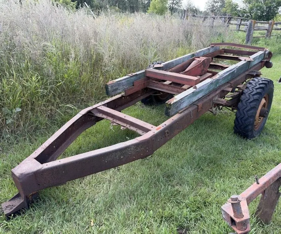 Hoist Trailer