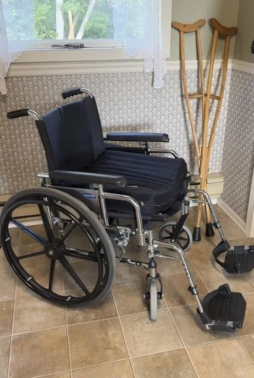 Invacare Tracer SX5 manual wheelchair equipped