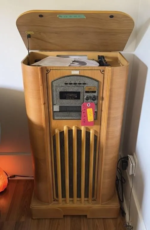 Curtis vintage-style wooden media console